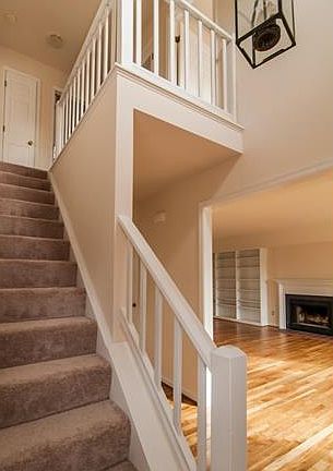 2nd image of 152 Sunny Dr