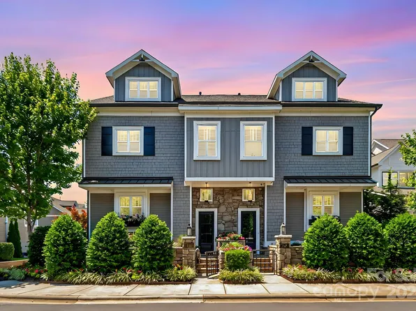 724 Amalfi Dr, Davidson, NC 28036