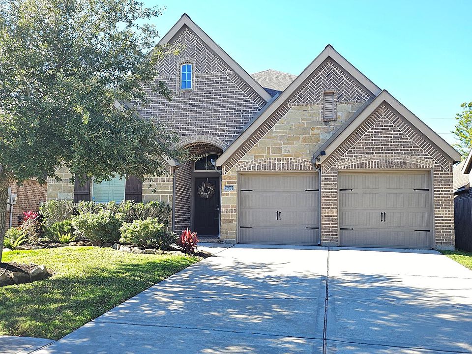 1st image of 2608 Mountain Sage Dr