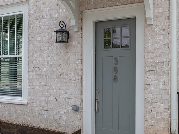 2nd image of 388 S Hill Ave