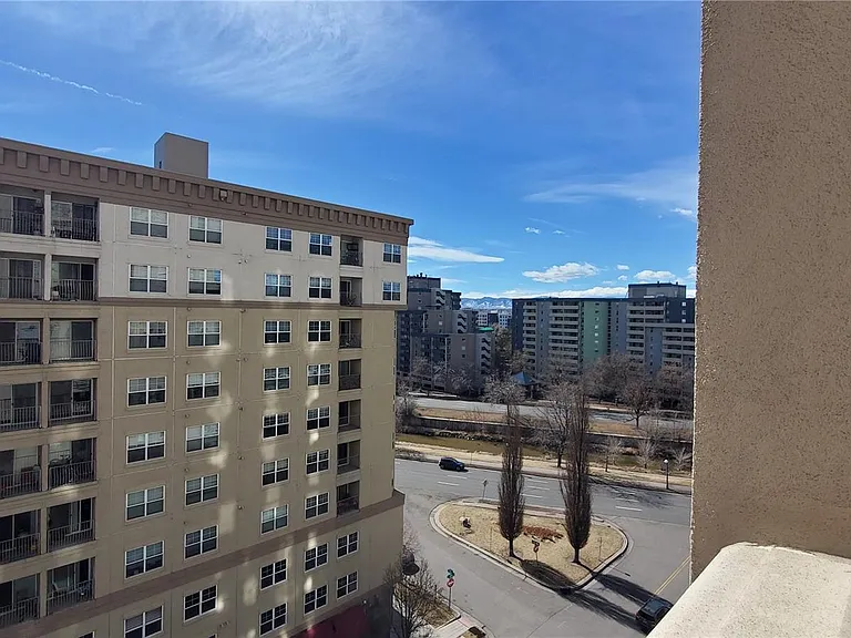 475 W 12th Ave #8H — Photo 18