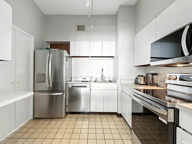 175 E Delaware Pl #5501 — Photo 6
