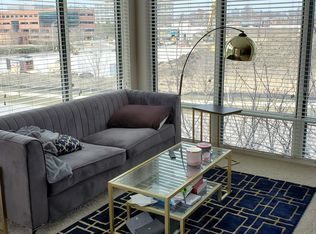 191 Vine St APT 226, Columbus, OH 43215