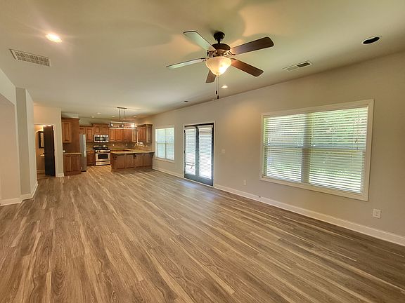 2nd image of 5733 Leaf Ridge Ln