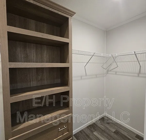 501 S Edwards Ave #1 — Photo 29