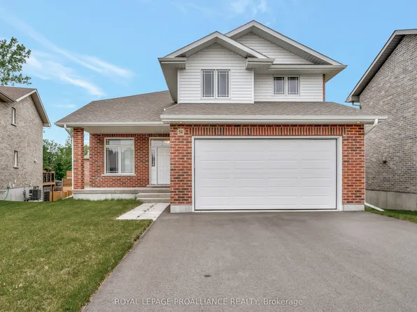 54 Lanark Dr, Belleville, ON K8N 0G4