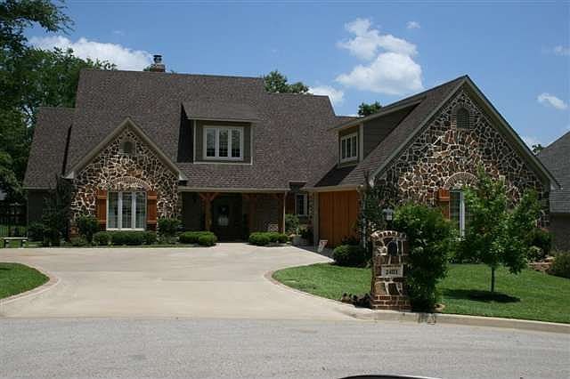 1st image of 2403 Sugar Creek Cir