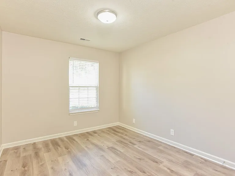 1315 Owasa Trl — Photo 14