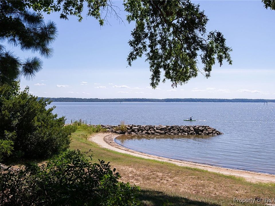 1st image of 1800 Cypress Isle