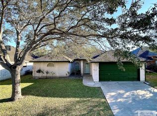 712 Nantucket Dr, Harlingen, TX 78550