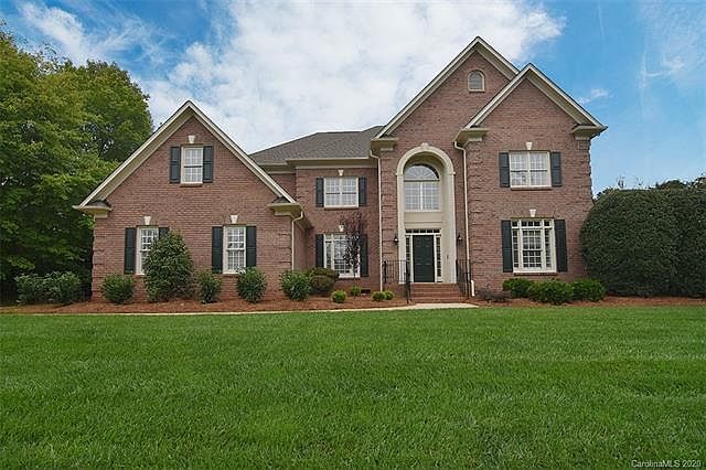 1st image of 6906 Meadow Run Ln