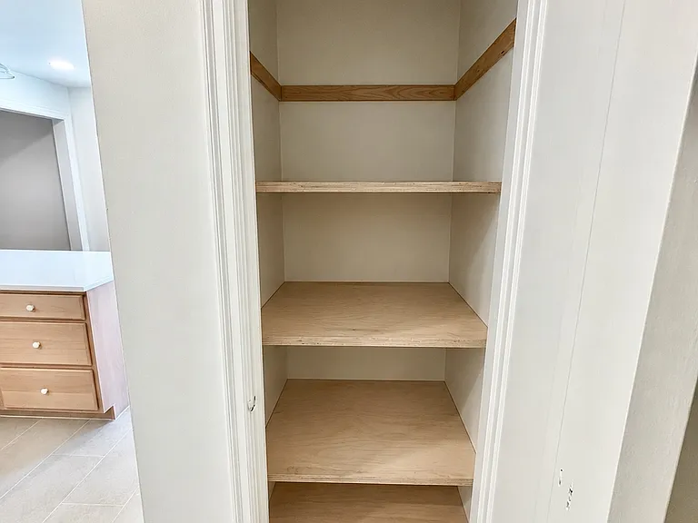 5515 Oliver Ave S #5515 — Photo 3