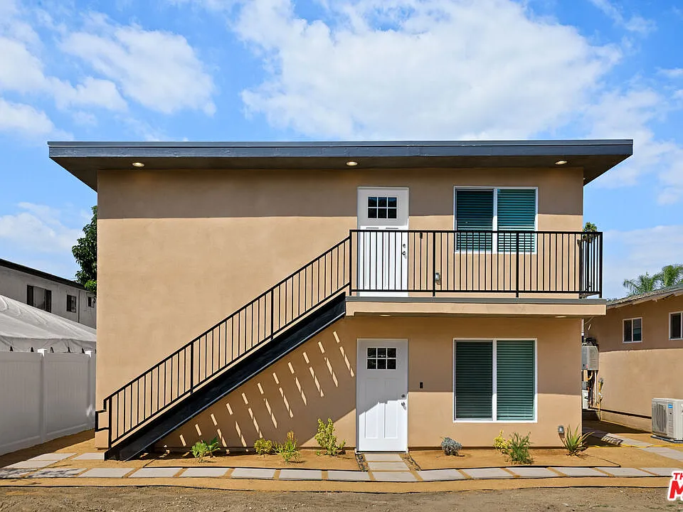 342 1/2 S Avenue 56 Los