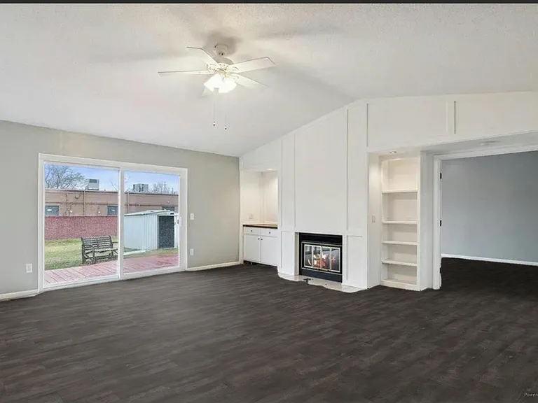1715 Fern Ct — Photo 8