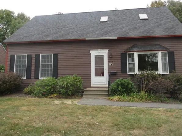 45 Cortland Circle #45, Bangor, ME 04401