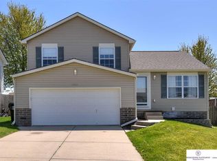 17833 Josephine St, Omaha, NE 68136