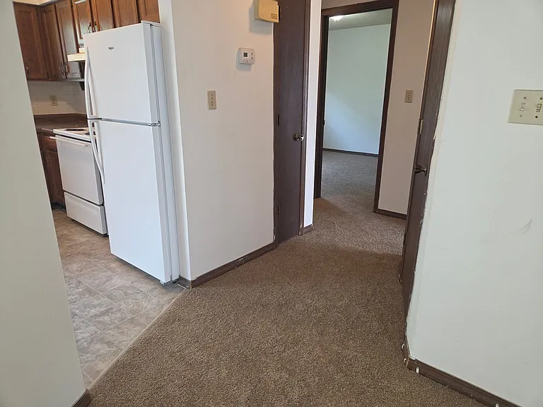 4425-4427 E Santa Anna Dr — Photo 10