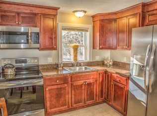 123 Keddy St, Springfield, MA 01109