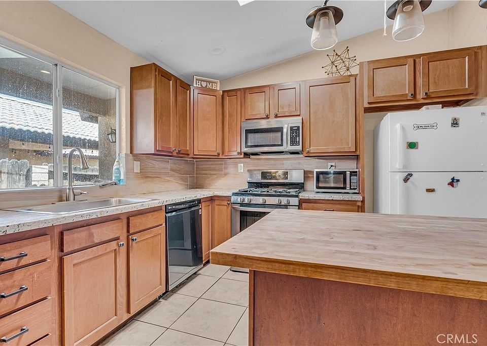 1st image of 66010 Hacienda Ave