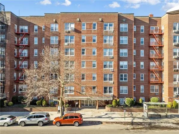 2900 Ocean Ave APT 2J, Brooklyn, NY 11235