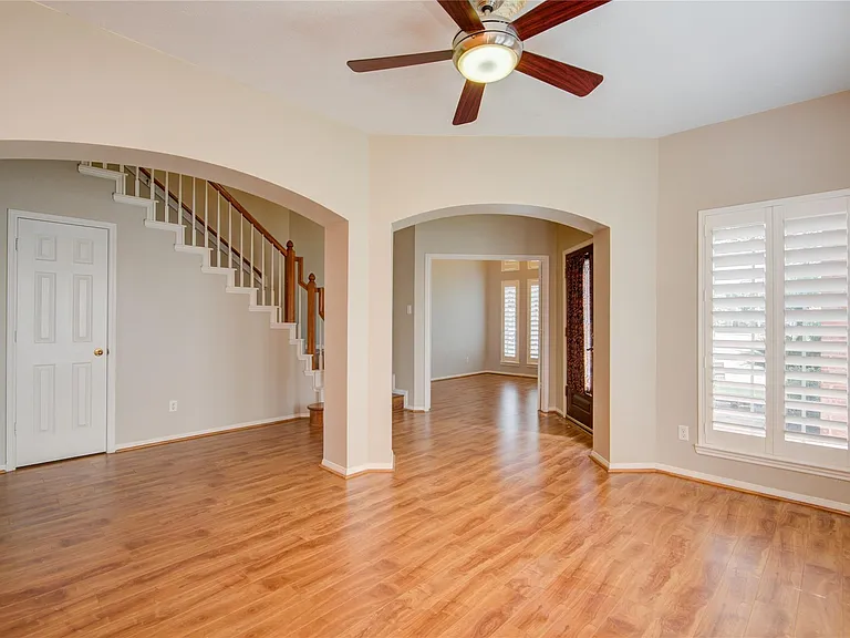 1803 Senca Springs Ct — Photo 11