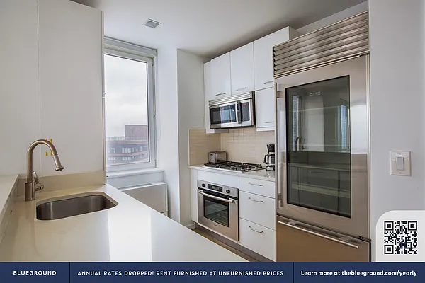 Rented by The Blueground | media 8
