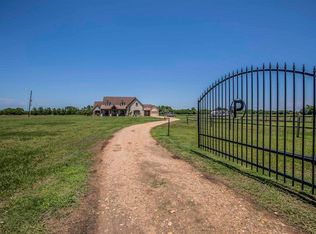 10586 Lourdes Rd, Sealy, TX 77474