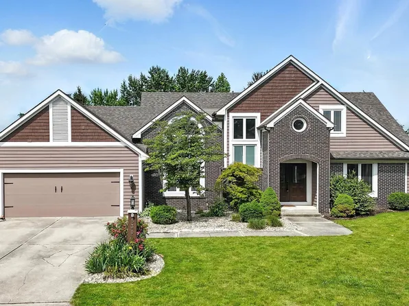 530 Timberlake Trl, Fort Wayne, IN 46804
