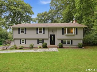 72 Lakeview Heights, Tolland, CT 06084