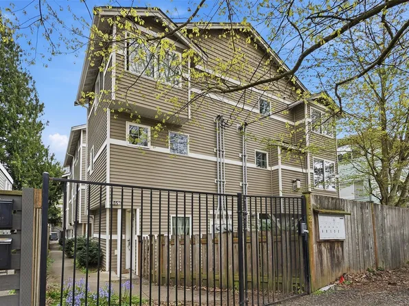 10520 Whitman Ave N, Seattle, WA 98133