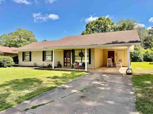 2 Paul St, Mc Gehee, AR 71654