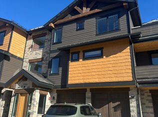 100 Goldfinch Ln #2B, Avon, CO 81620