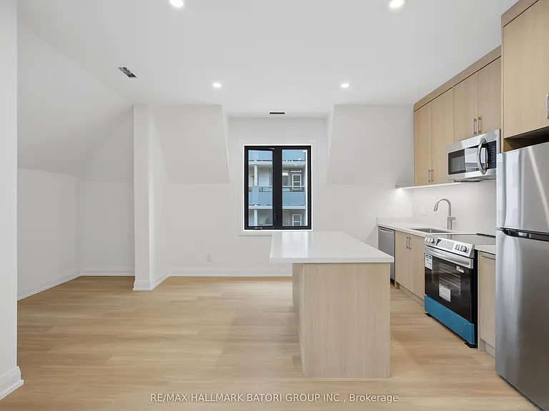 56 Camberwell Rd #3 — Photo 4