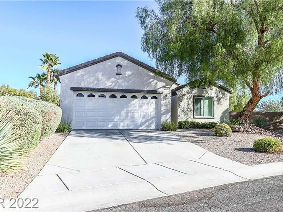2446 Evening Twilight Ave #1