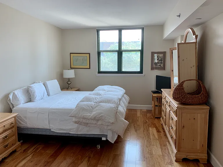 300 S Duval St #702 — Photo 11