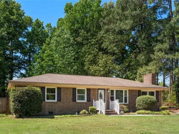 4625 Jaye Cir, Chesapeake, VA 23321