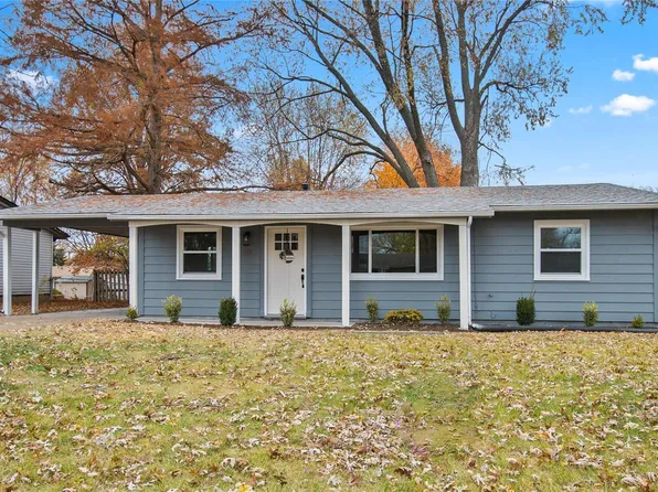 515 Saratoga Ln, Hazelwood, MO 63042