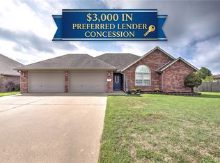 715 Hankins Ave, Lowell, AR 72745