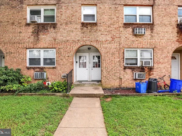 11717 Telfair Rd, Philadelphia, PA 19154