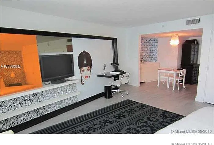 Studio, 530 sqft, $3,500 — Photo 2