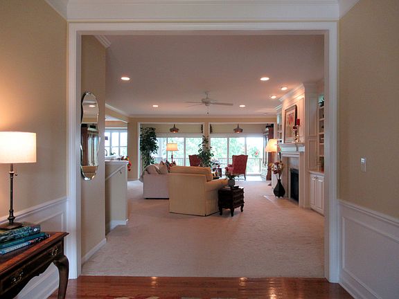 3rd image of 9517 Pine Valley Dr