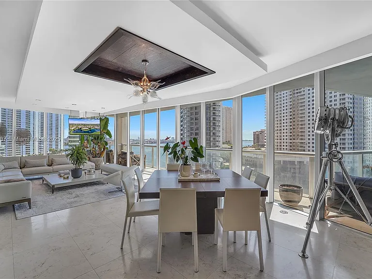 465 Brickell Ave #1001 — Photo 5