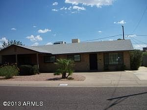 3rd image of 3401 W Sierra Vista Dr