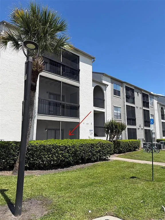 Building Photo - 2130 Cascades Blvd #101