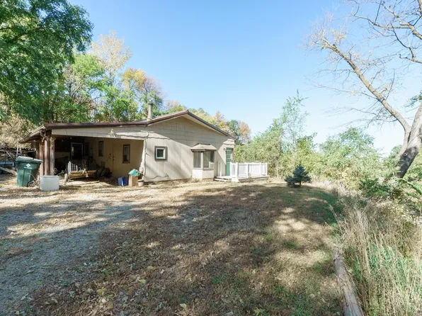1113 Irene St, Sioux City, IA 51105