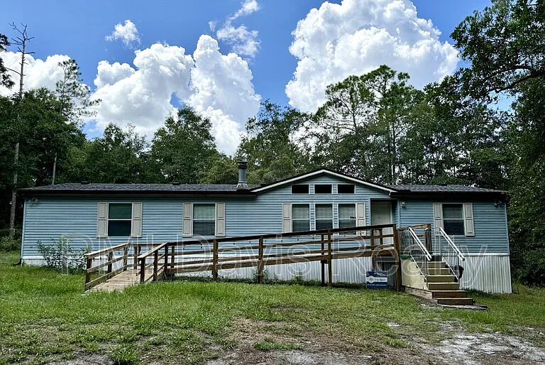 149 Aster Ave — Photo 1
