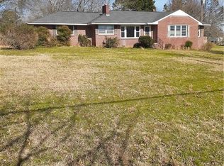 304 Findley St, Iva, SC 29655