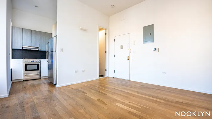 Rented by Nooklyn NYC LLC | media 53