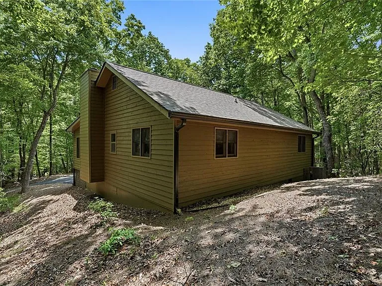 112 Trout Lily Trl — Photo 21