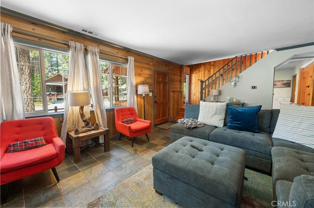 920 Tinkerbell Ave, Big Bear City, CA - View 6